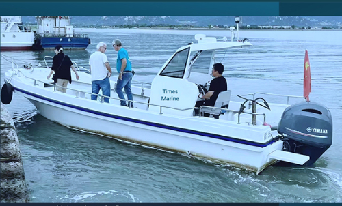 Times Marine 26 -футовая рыбацкая лодка с большой палубой - идеально подходит для рыбаков