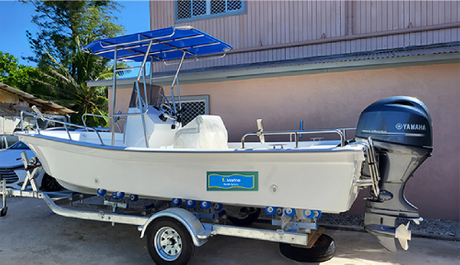 19ft panga hull fishing boat.jpg