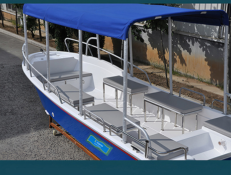 19ft fiber passenger boat.jpg